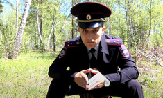 Вирусное видео про «грустного участкового» сняла полиция Красноярска. Популярный комик тут же сделал пародию