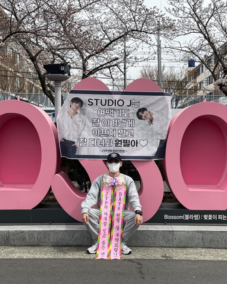 Юность в сапогах: корейские актеры и k-pop айдолы, которые ушли в армию в 2022 году