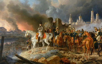 Почему Наполеон пошел не на столичный Петербург, а на Москву?