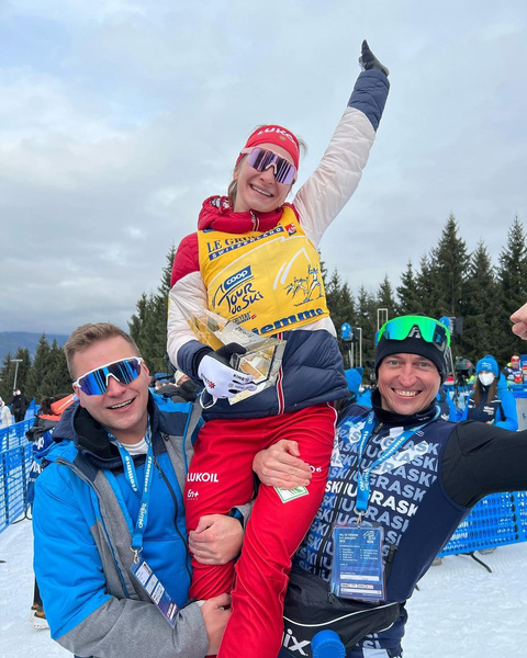 Лыжница Наталья Непряева принесла первую медаль в копилку сборной России