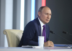 Пресс-конференция Владимира Путина: ответ антипрививочникам, благодарность Деду Морозу и другое