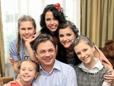 Андрей Леонов снимется в продолжении сериала «Папины дочки»