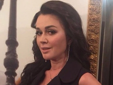 Анастасия Заворотнюк избежала банкротства