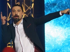 Билан посмеялся над песней Шуфутинского