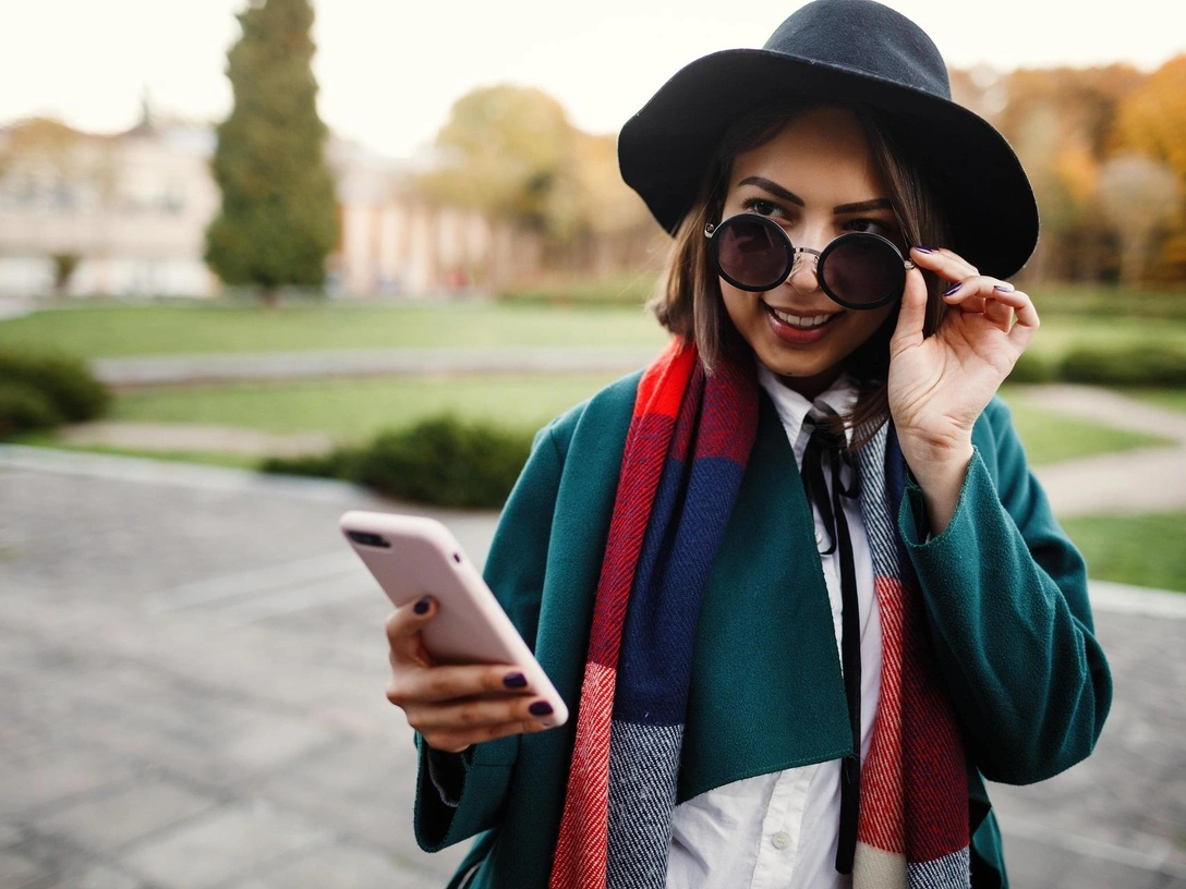 От шедевров мировой живописи до картин современных авторов: 5 пабликов ВКонтакте для вдохновения | marieclaire.ru