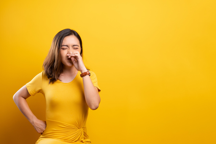 Неприятный запах изо рта: причины и профилактика