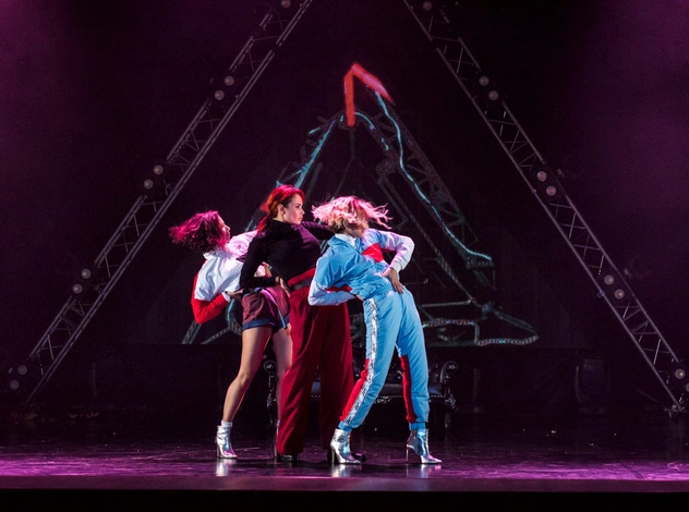 Спектакль «Bolero»: ода современной женщине от Ляйсан Утяшевой