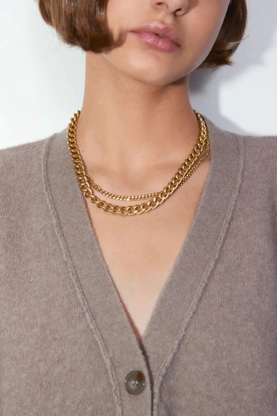 Ожерелья Zara (zara.com)