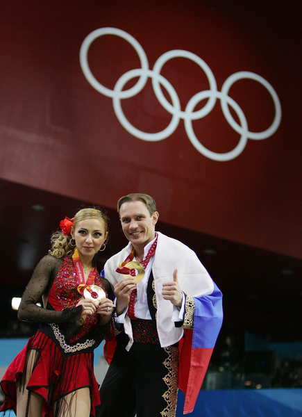 17 лет золотоносным Кармен и тореадору: программе, с которой Навка и Костомаров выиграли Олимпиаду