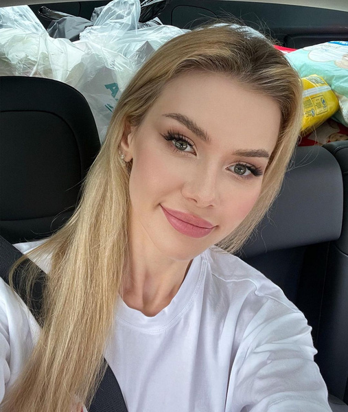 «Мисс Россия-2022» Анна Линникова о хейте от украинок: «Вместо похода к психологу они полезли ко мне»