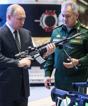 Военный кризис: Россия собирается ударить или показывает кулак?