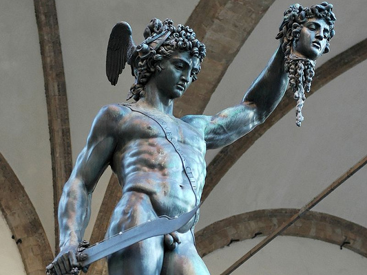 [quiz] Угадай героя греческих мифов по скульптуре