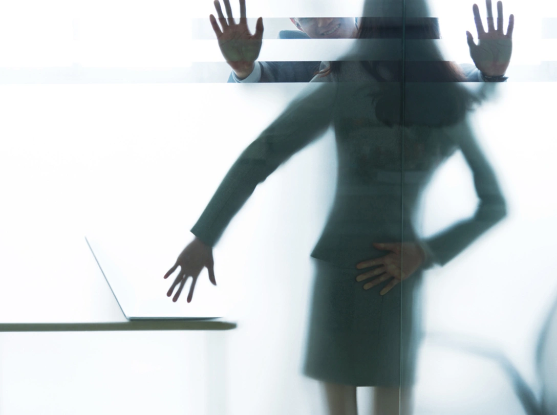 Что такое харассмент по-русски и как с этим можно (и нужно) бороться | marieclaire.ru