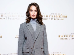 Агата Муцениеце разрешила дочери издеваться над котом, за что ее обвинили в жестоком обращении с животными