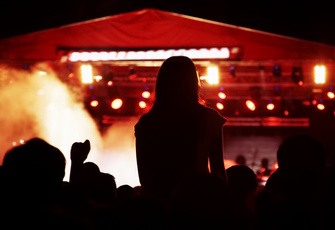 «Дочь-подросток собирается попробовать «запрещенку» на концерте»