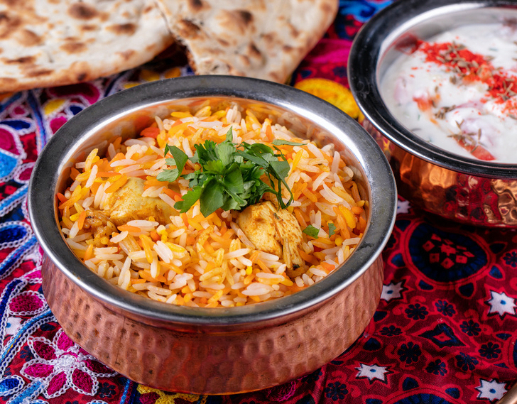 Фото №1 - Согреваемся в морозы вкусной едой: 4 экзотических рецепта индийской кухни, которые вас покорят