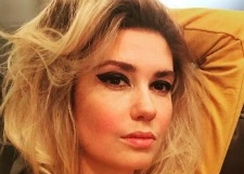 Агата Муцениеце раскрепостилась на отдыхе