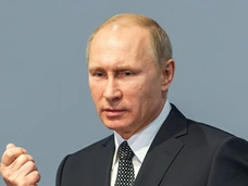 Владимир Путин предложил с 1 июня на 10% увеличить размер выплат неработающим пенсионерам