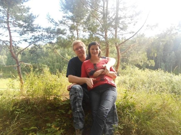 «Избила, а потом женила на себе»: россияне рассказали свои истории любви