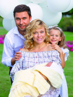Ксения и Алексей Безугловы воспитывают двух дочерей – 6-летнюю Таю и 3-месячную Алексу