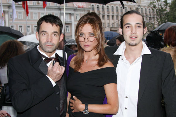 Дмитрий Певцов с женой и старшим сыном