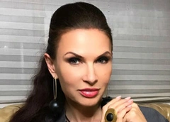 48-летнюю Эвелину Бледанс осудили за развратные кадры