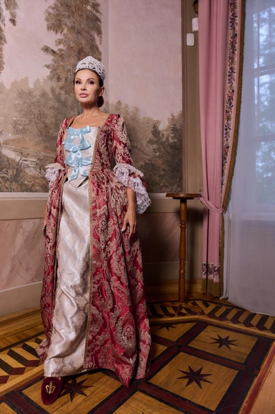 Эвелина Бледанс