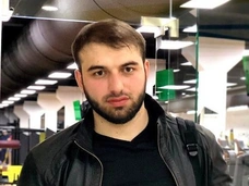 Похороны автоблогера Саида Губденского в родной деревне — фото