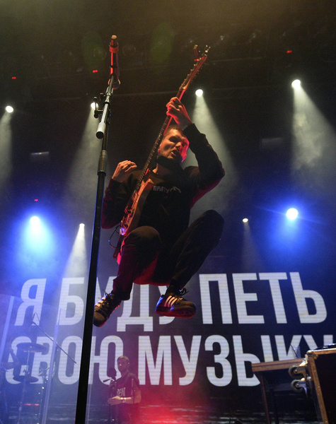 Хейт Пугачевой, пропагандистские песни и крах концертной индустрии: чем для российского шоу-бизнеса обернулся 2022 год