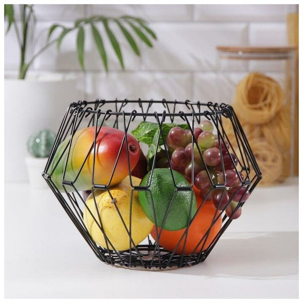 Стильная ваза для фруктов