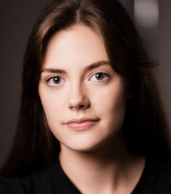 Мэг Беллами