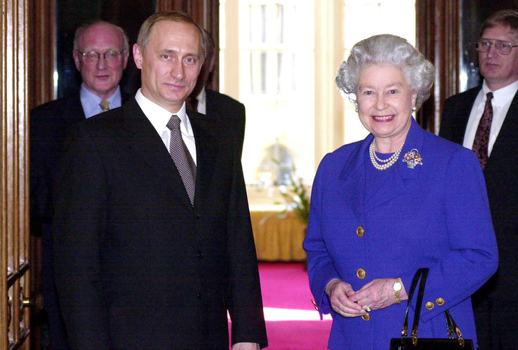 «Мы построим лучший мир»: как проходили встречи Елизаветы II с российскими лидерами — 15 фото
