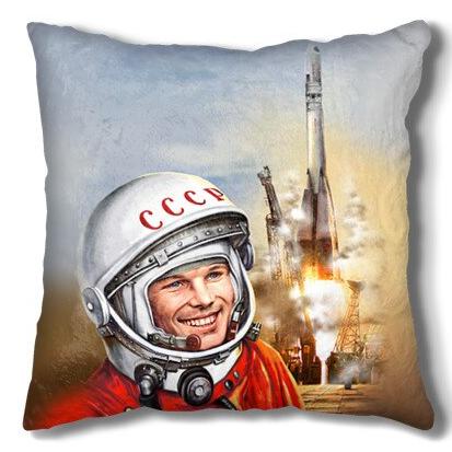 Декоративная подушка «Гагарин»