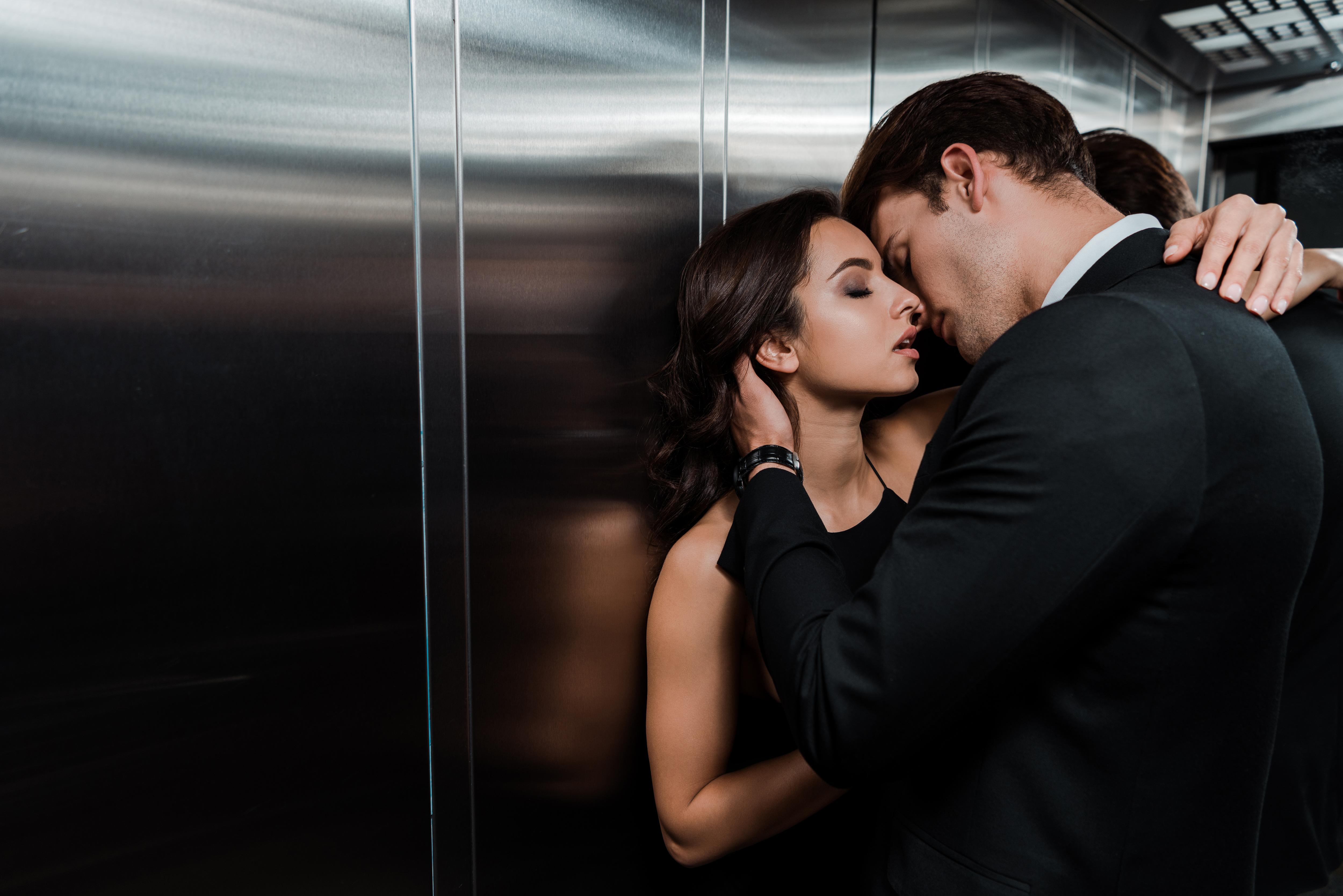 Как спровоцировать поцелуй: 7 способов подтолкнуть возлюбленного к близости | theGirl