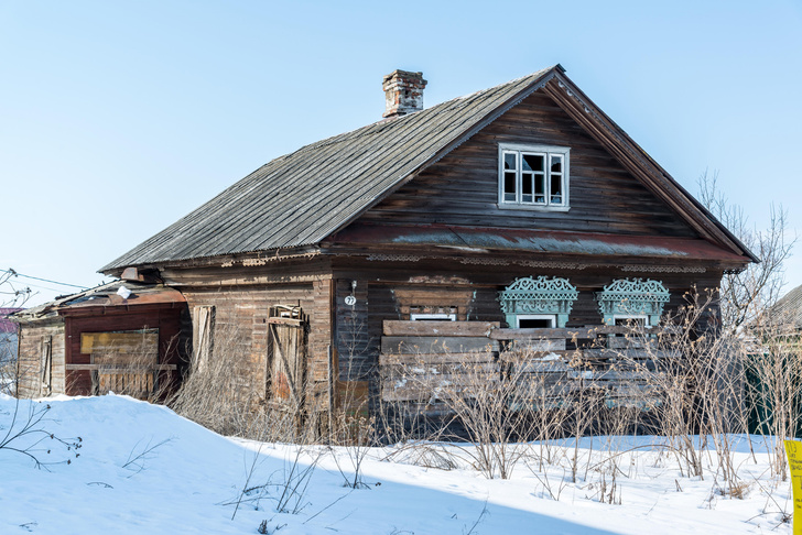 «Зимой дешевле снимать квартиру, чем закупать дрова»: как живут в современных коммунах