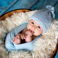 Красивых новорожденных не бывает: 15 забавных фактов о младенцах