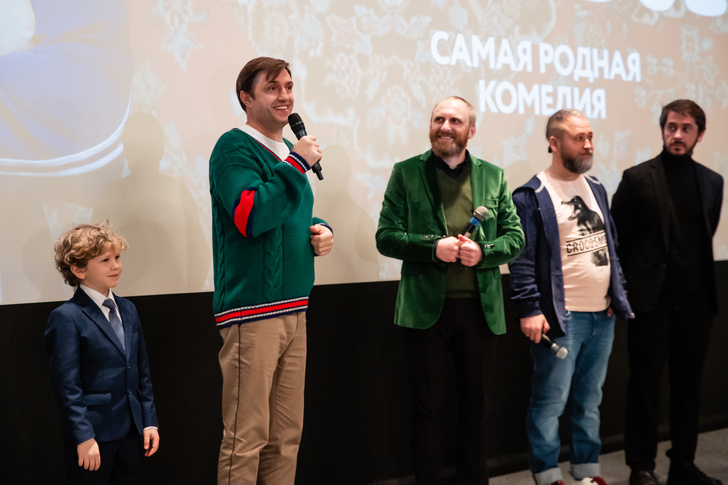 Вдовиченков, Старовойтов, Бородина и другие звезды посетили премьеру фильма «Батя»