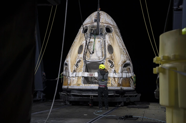 Добро пожаловать домой! | Источник: NASA/Aubrey Gemignani