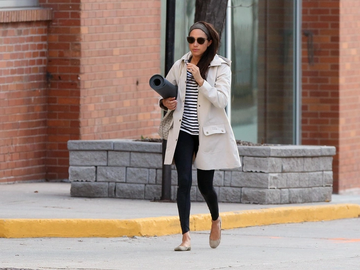 Меган Маркл по дороге на тренировку, Торонто, 2017