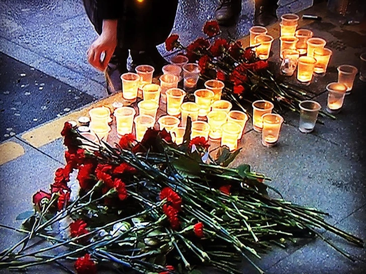 В метро Санкт-Петербурга прогремели взрывы. ФОТО. ВИДЕО