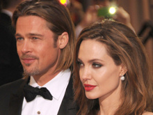 Слухи о свадьбе Джоли и Питта не подтверждаются