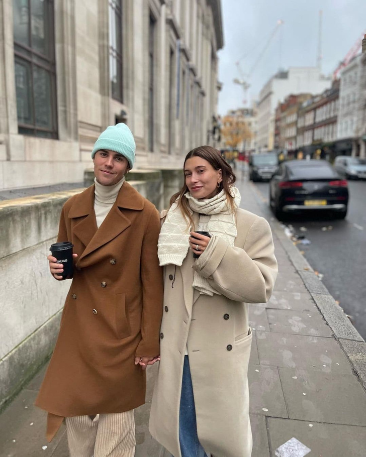Уютные пальто и кофе to go: Хейли и Джастин Бибер на свидании в Лондоне