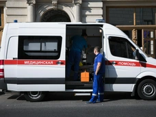 Видел, что ребенку плохо, но требовал 100 тысяч: фельдшер, высадивший мать с больным сыном, задержан