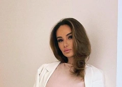 Айза Анохина: «У моего мужа появилась какая-то баба, и она откровенно стремная»