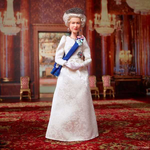 Захочешь в коллекцию: Mattel выпустили Барби в образе Елизаветы II