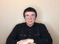 Возвращение темного рыцаря: Анатолий Кашпировский теперь врачует в Интернете
