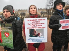 За сгоревшего ребенка из Тулы борются сразу несколько мам