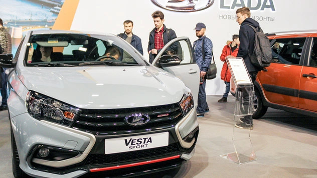 Ты не поверишь: названы самые популярные модели Lada в первой половине 2022 года
