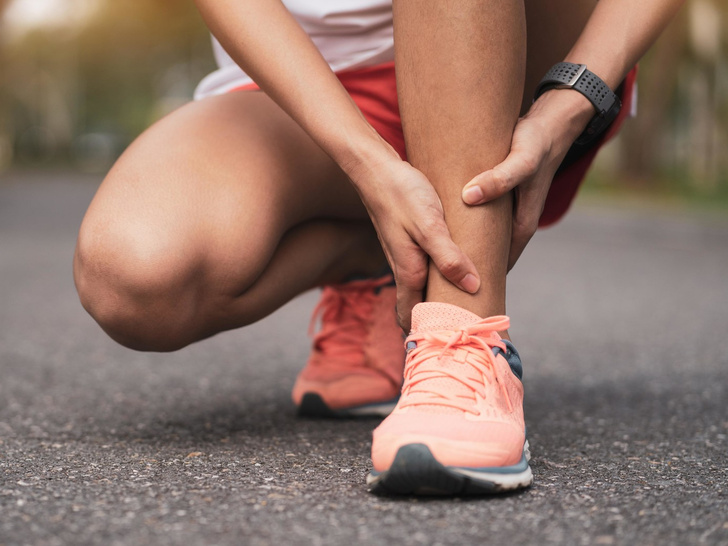Как не травмировать суставы во время тренировок: 4 спасительных правила