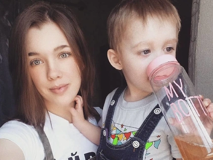 «Когда у сына случается припадок, видим злые взгляды окружающих»: жизнь ребенка с диагнозом аутизм